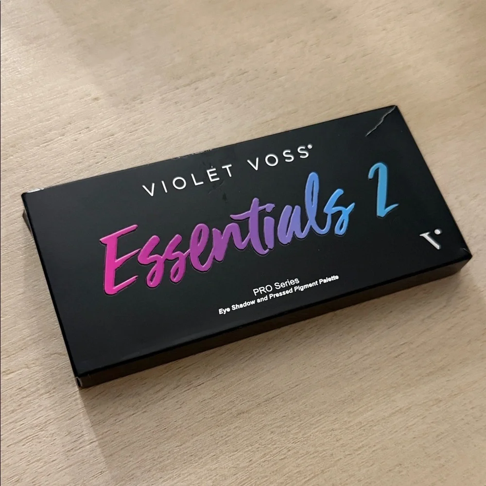 Violet Voss Essentials 2 Eyeshadow Palette
